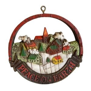 Hallmark Nostalgia Ornament Winter Village Peace‎ on Earth Vintage 1975